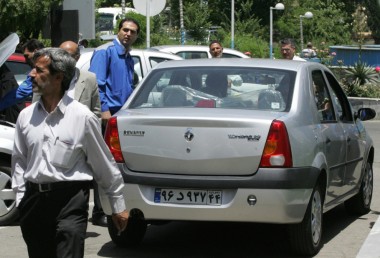 renault-iran.jpg  Renault en Iran.jpg