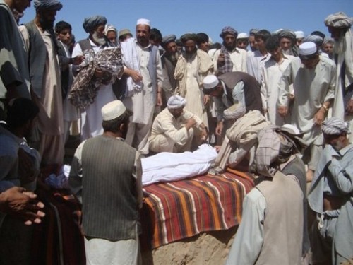 Afghanistan un mort civil dans un village.jpg