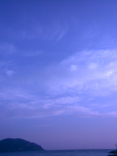Photo005.jpg Bleu du couchant est - 5 mars 2011.jpg