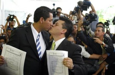 Homosexuels-gays-mariage.jpg mariage homo en Californie.jpg