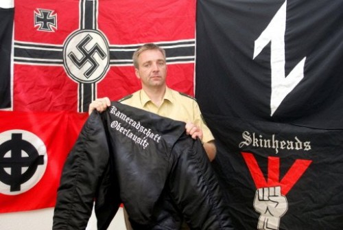 Allemagne mode néo-nazie.jpg