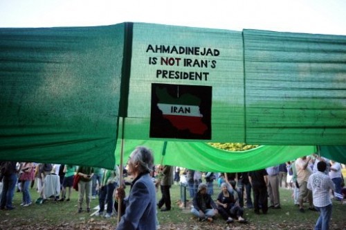 Contre Ahmadinejad paris 26 juillet.jpg