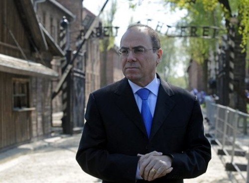 Silvan Shalon vice prmeir Ministre Auschwitz.jpg