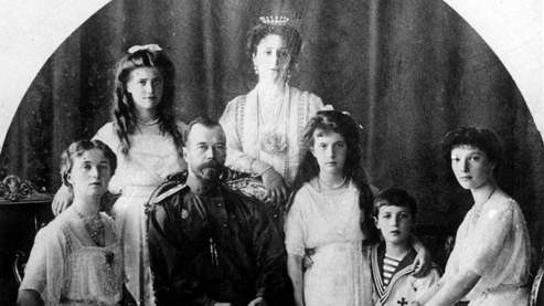 Tsar Nicolas II et sa famille réhabilité.jpg