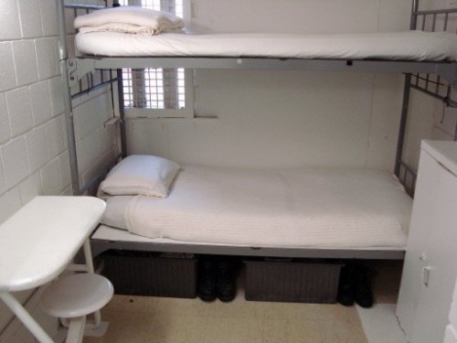 Cellule Madoff prison.jpg